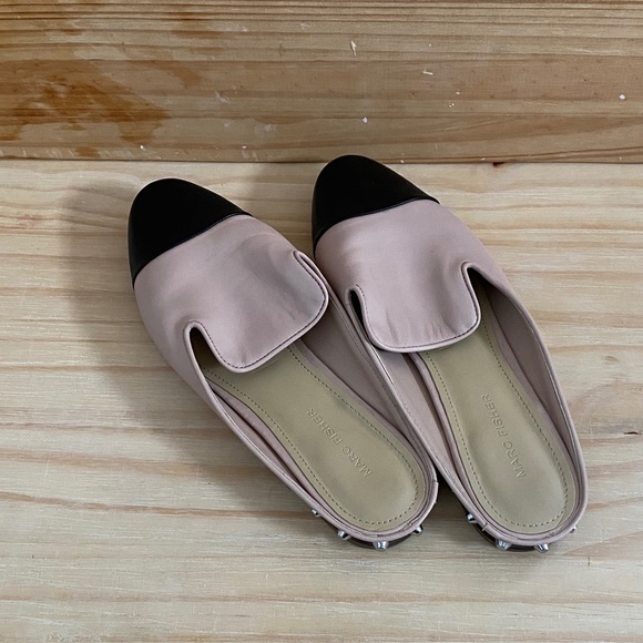 MARC FISHER Light Pink Leather Studded Cap Toe Mules - Picture 4 of 11